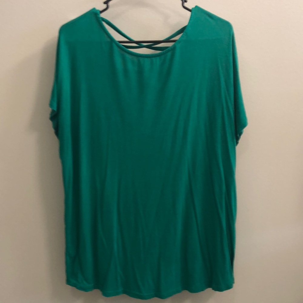 Cross back green Tshirt